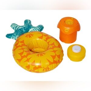 New Sun Squad Inflatable Pineapple Bubble Maker Machine
